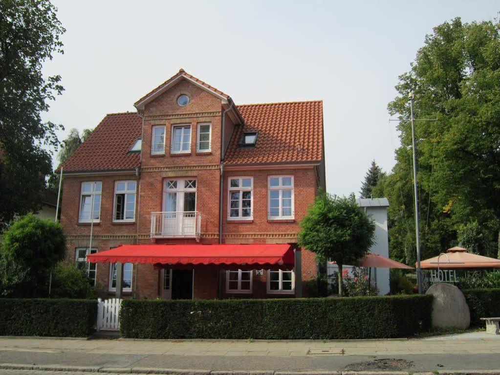 Hotel Bergedorfer Hoehe Хамбург Екстериор снимка